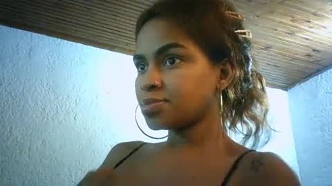 Snapshot of bellabeltra chatting on 3, 3, 2025 Bella online show from 3, 3, 2025