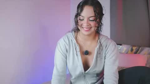 Snapshot of bellabeth_ chatting on 6, 11, 2025 Betsy online show from 6, 11, 2025