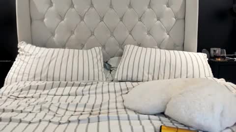 Bella Black online show from 8, 3, 2026