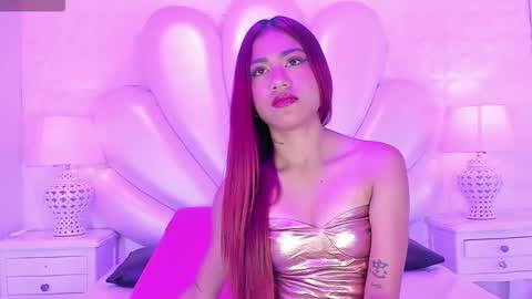 Snapshot of bellablazze chatting on 4, 11, 2025 bellablazze online show from 4, 11, 2025