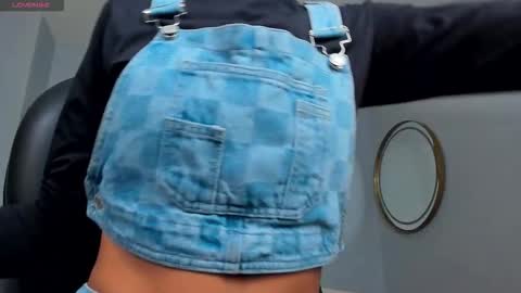  Bella C  online show from 28, 10, 2025