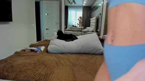 Snapshot of bellaflexy chatting on 2, 12, 2024 BellaFlexy online show from 2, 12, 2024