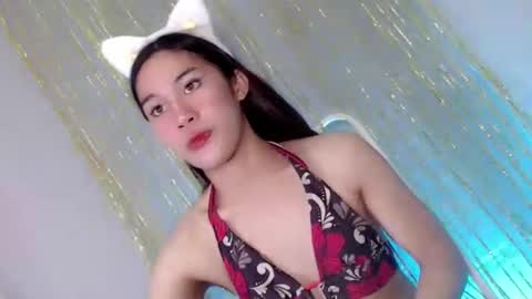 Snapshot of bellafucks1 chatting on 5, 1, 2025 Bella rowt online show from 5, 1, 2025