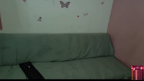 Snapshot of bellah_rose_squirt chatting on 23, 6, 2026 Bella online show from 23, 6, 2026