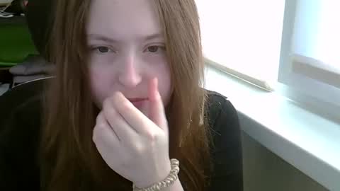 Snapshot of bellahadid8 chatting on 23, 11, 2025 Charming Hamster online show from 23, 11, 2025