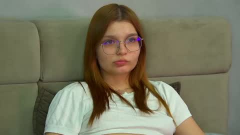 BellaMarebelle online show from 16, 4, 2026