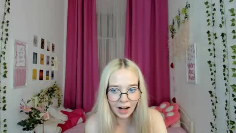 Bella online show from 1, 5, 2026