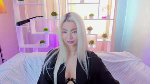 Bella online show from 11, 5, 2026