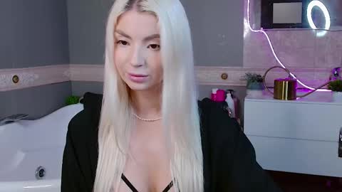 Bella online show from 19, 5, 2026