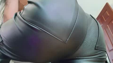 Snapshot of bellangel_ chatting on 26, 9, 2025 Camille online show from 26, 9, 2025