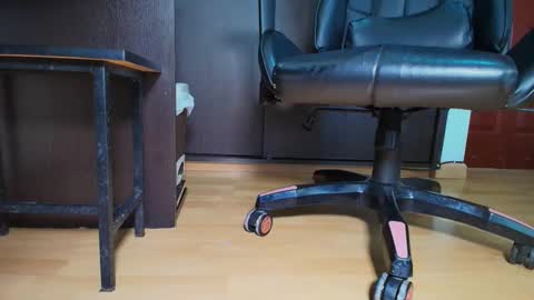 Snapshot of bellangel_ chatting on 15, 12, 2025 Camille online show from 15, 12, 2025