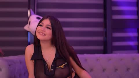 Snapshot of bellanoirre chatting on 22, 9, 2025 Bella online show from 22, 9, 2025