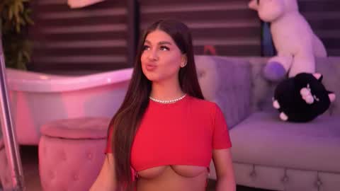 Snapshot of bellanoirre chatting on 26, 11, 2025 Bella online show from 26, 11, 2025