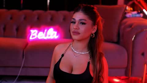 Snapshot of bellanoirre chatting on 20, 2, 2026 Bella online show from 20, 2, 2026