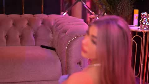 Snapshot of bellanoirre chatting on 8, 3, 2026 Bella online show from 8, 3, 2026