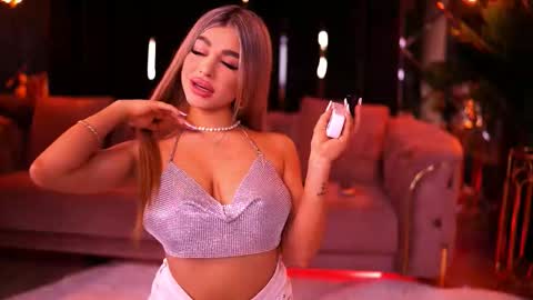 Snapshot of bellanoirre chatting on 14, 3, 2026 Bella online show from 14, 3, 2026