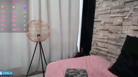 Snapshot of bellaodisea chatting on 10, 3, 2025 online show from 10, 3, 2025