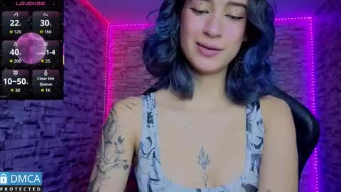 Snapshot of bellaodisea chatting on 2, 10, 2025 online show from 2, 10, 2025