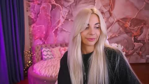 Bella online show from 27, 10, 2025