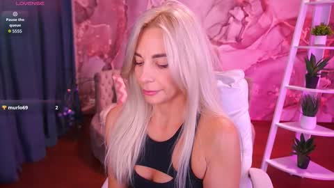 Bella online show from 12, 11, 2025