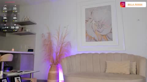 Snapshot of bellarossii chatting on 25, 10, 2025 CALL ME BELLA online show from 25, 10, 2025