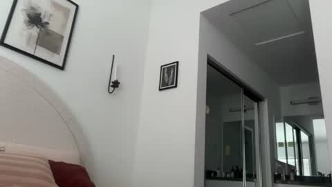 Isabella Ryder online show from 17, 7, 2026