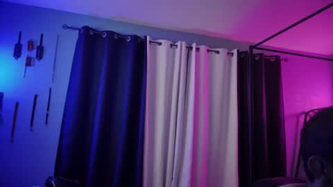 Bellaskeykeeper online show from 8, 4, 2026