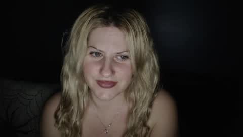 Snapshot of bellastar84 chatting on 10, 2, 2025 Starr40 online show from 10, 2, 2025