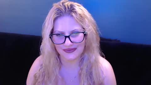 Snapshot of bellastar84 chatting on 10, 2, 2025 Starr40 online show from 10, 2, 2025