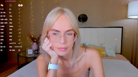 Bella online show from 19, 5, 2026