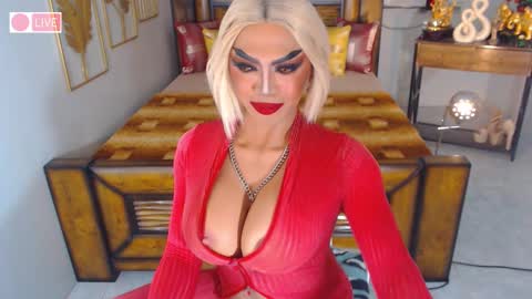 Snapshot of bellatrixxhuckerts chatting on 22, 1, 2025 B E L L A T R I X online show from 22, 1, 2025