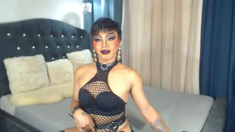 Snapshot of bellatrixxhuckerts chatting on 1, 10, 2025 B E L L A T R I X online show from 1, 10, 2025