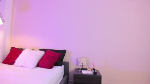 Bella Wild online show from 2, 3, 2026