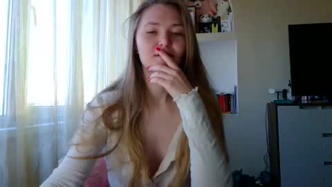 Snapshot of belle_0402 chatting on 12, 9, 2025 Belle online show from 12, 9, 2025