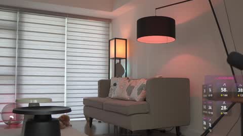 Snapshot of belle_adrienne chatting on 12, 9, 2025 Belle Adrienne  IG  online show from 12, 9, 2025