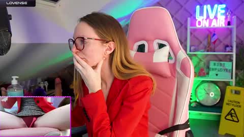 Snapshot of belle_alice chatting on 18, 2, 2025 Alice online show from 18, 2, 2025