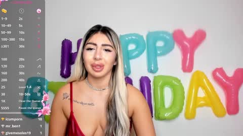 Snapshot of belle_hallle chatting on 2, 12, 2024 LucyJelly online show from 2, 12, 2024