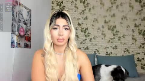 Snapshot of belle_hallle chatting on 18, 12, 2024 LucyJelly online show from 18, 12, 2024