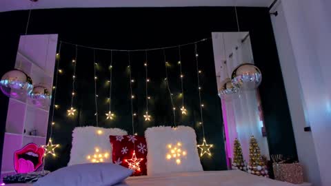 Snapshot of belle_kim chatting on 14, 12, 2024 Kim online show from 14, 12, 2024