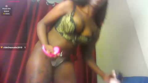 Snapshot of belletemptation chatting on 17, 7, 2026 belle online show from 17, 7, 2026