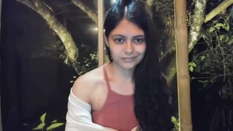 Snapshot of bellezacosmica chatting on 28, 12, 2024 bellezacosmica online show from 28, 12, 2024