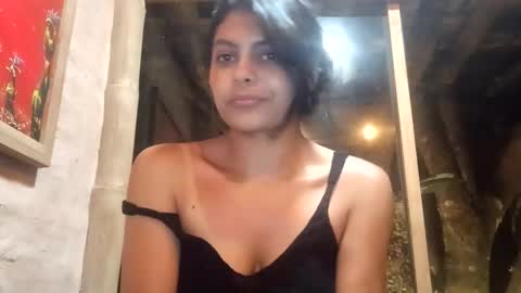 Snapshot of bellezacosmica chatting on 15, 9, 2025 bellezacosmica online show from 15, 9, 2025