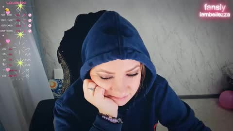 Snapshot of bellezza_ chatting on 28, 11, 2025 Your Annabelle Wolf online show from 28, 11, 2025