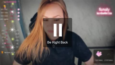 Snapshot of bellezza_ chatting on 5, 12, 2025 Your Annabelle Wolf online show from 5, 12, 2025