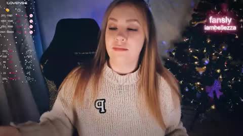 Snapshot of bellezza_ chatting on 14, 12, 2025 Your Annabelle Wolf online show from 14, 12, 2025