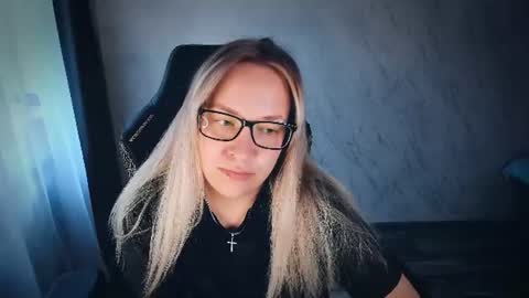 Snapshot of bellezza_ chatting on 11, 6, 2026 Your Annabelle Wolf online show from 11, 6, 2026