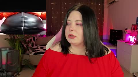 LinaBoo online show from 8, 10, 2025