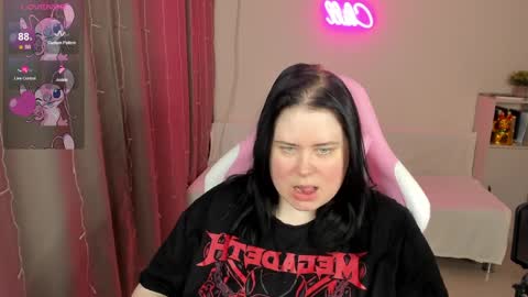 LinaBoo online show from 11, 4, 2026