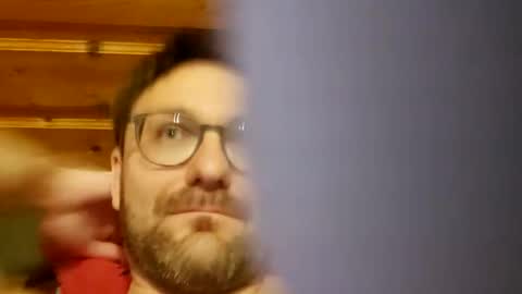 Snapshot of ben00189 chatting on 24, 2, 2025 ben00189 online show from 24, 2, 2025