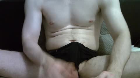 Snapshot of ben948900 chatting on 5, 11, 2025 ben948900 online show from 5, 11, 2025